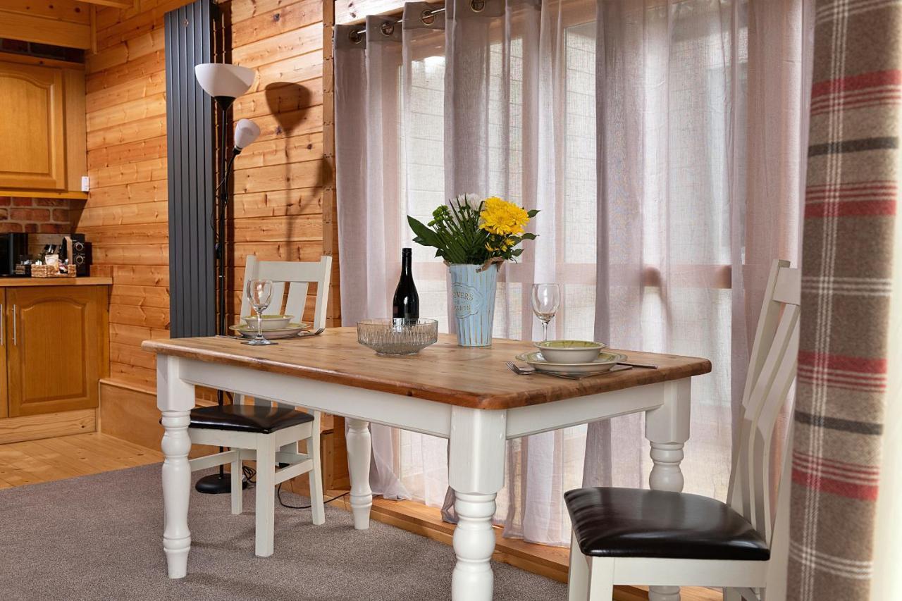 Finest Retreats - Garden Lodge Craven Arms Bagian luar foto