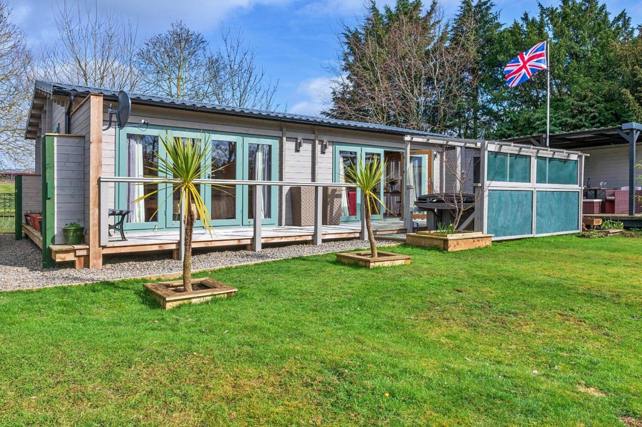 Finest Retreats - Garden Lodge Craven Arms Bagian luar foto